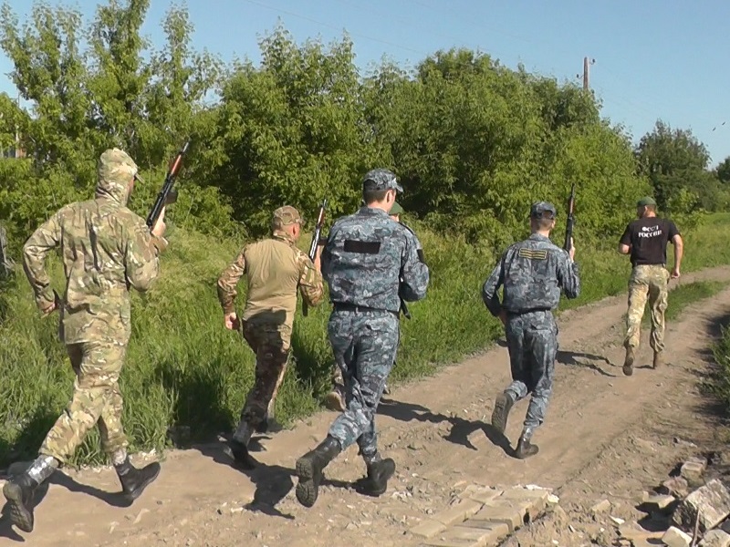 Судебные приставы Алтайского края прошли первый этап квалификационных испытаний на право ношения зеленого берета.