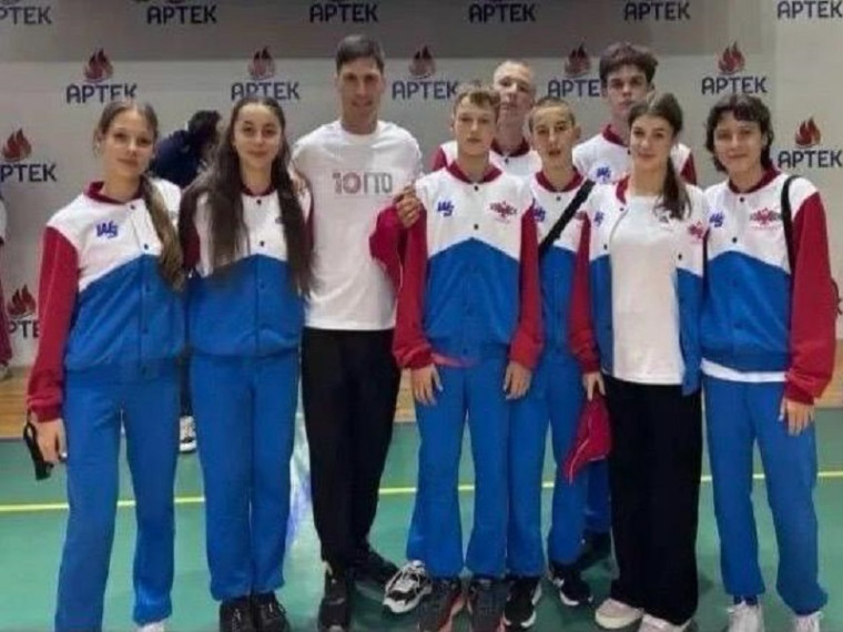 Завершился финал IX фестиваля Всероссийского физкультурно–спортивного комплекса «Готов к труду и обороне» среди школьников в МДЦ «Артек». Завершился финал IX фестиваля Всероссийского физкультурно–спортивного комплекса «Готов к труду и обороне» среди школьников в МДЦ «Артек».